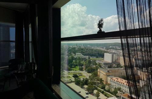 Srodmiescie Apartment | SEA TOWERS PENTHOUSE at 28 last floor! PANORAMIC Sea & City frontal Views from GLASS CORNER TRIANGLE! 75m2! Terrace