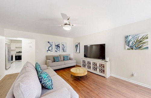 Perdido Bay Villas House | Sea Turtle Sanctuary: Oceanfront Townhouse in Pensacola
