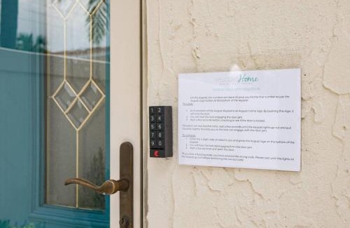 Jacksonville Beach House | Pet-Friendly Sea Turtle Townhouse: 10/10 Guest Rated Escape