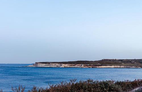 San Tumas Apartment | Oceanfront 1 Bedroom Apartment with Private Beach Access