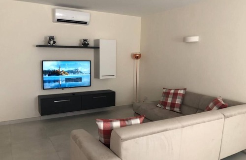 Marsaskala Apartment | Cozy 2 Bed Apartment Steps from the Beach with Kitchen