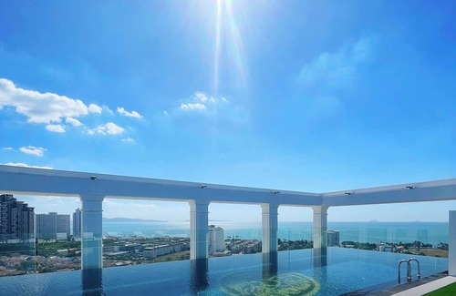 South Pattaya Apartment | Sea View 2 Bed Room Luxury Near The Beach