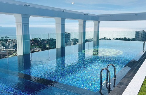 South Pattaya Apartment | Sea View 2 Bed Room Luxury Near The Beach