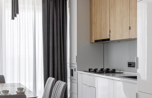 Constanta Apartment | Oceanfront 2-Bedroom Apartment in Mamaia Nord