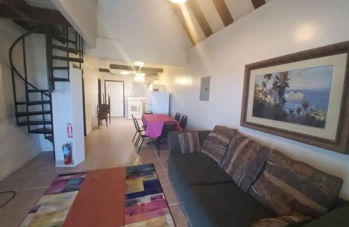 Altona Apartment | Scenic Sea View 3 Bedroom Apartment in St. Thomas