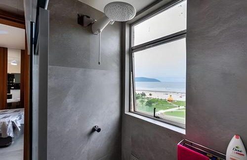 Itarare Apartment | Experience Comfort at Vista Mar - Family-Friendly Stay