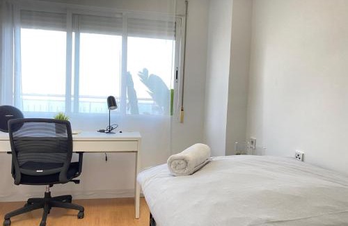 Raval Roig Apartment | Sea view apartment Ferrissa