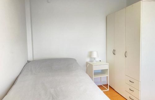 Raval Roig Apartment | Sea view apartment Ferrissa
