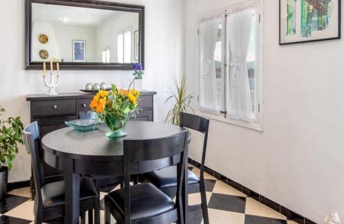 es Bacares Apartment | Sea-view apartment in Alcúdia with balcony