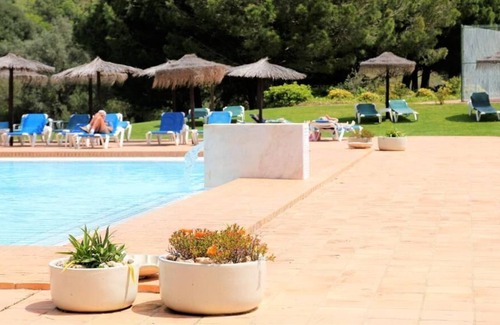 Telheiro Condo | Sea View Apartment Lagos- Pool, Tennis Court, Near Meia Praia Beach