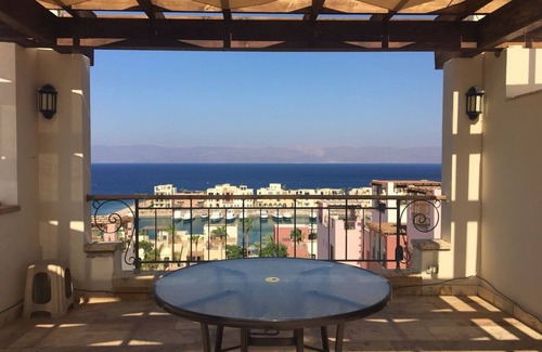 Aqaba Apartment | Oceanfront Escape: Sea View Apartment in Tala Bay, Aqaba