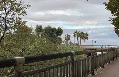 Cros-de-Cagnes Apartment | Oceanfront Getaway: 2 Rooms with Scenic Sea Views