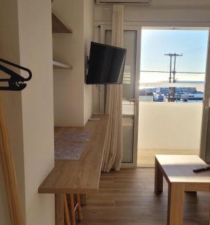 Nea Skioni Apartment | Exceptional SEA VIEW with Oceanfront Amenities Await