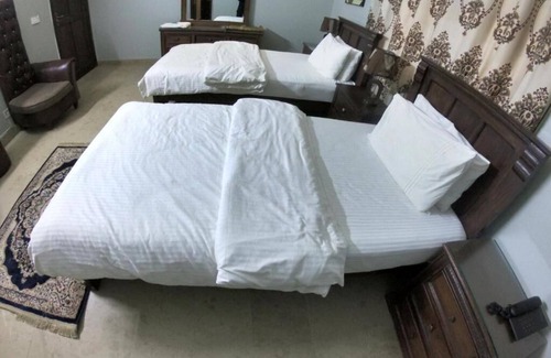 D.H.A. House | Cozy Sea View Guest House with Breakfast & Child-Friendly Amenities