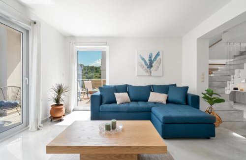Chania Apartment | Sea View Home: 4-Star Family Retreat with Perfect Reviews