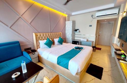 Puri Hotel | SEA VIEW HOTEL DREAMLAND PURI -হোটেল ড্রিমল্যান্ড পুরী Rooms-sea view fully-air-conditioned-hotel with-lift-Restaurant-and-parking-facility - New marine Drive Road - Book Now