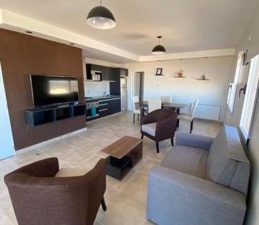 Las Grutas Apartment | Relaxing Sea View at Las Grutas with Pool Access