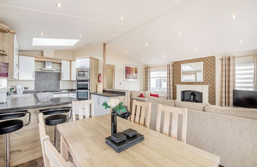 Kirkcudbright Ski Chalet | Modern Lodge with Sea Views, Pool & Family Amenities