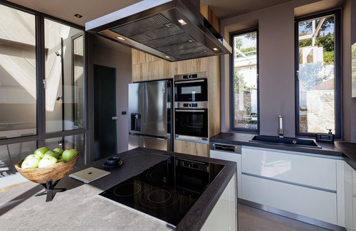 Halepa Villa | Experience the Sea View Villa with Private Pool and Spa