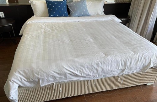 Seongsan Apartment | Cozy Sea View at Ocean Star Resort - Family Friendly Retreat