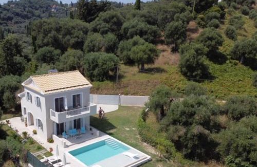 Astrakeri Villa | Oceanfront Sea View Villa with Private Pool & Hot Tub