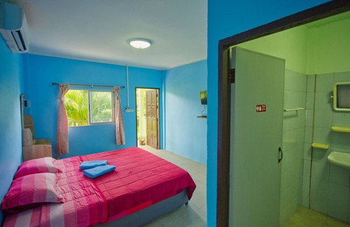 Ko Mak Hotel | Beautiful Sea View Resort with Pool and Spa Amenities