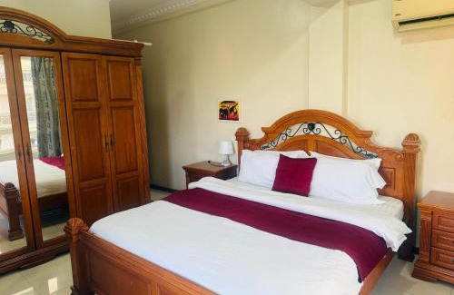 Oyster Bay Apartment | Sea View Retreat - 2 Bedroom Free Wi-Fi