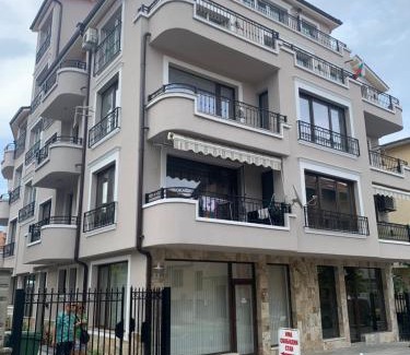Nessebar New Town Apartment | Top-Rated Sea View Rooms at Briz with Oceanfront Amenities