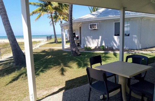 Paget Apartment | Inviting Sea View Villa with Pool and Oceanfront Access