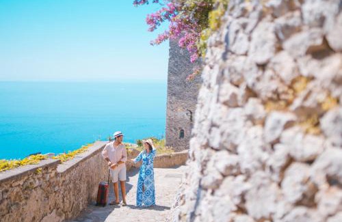 Ravello Villa | Elegant Sea View Villa in Ravello with Jacuzzi & Gardens