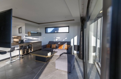 Plougonvelin Villa | Oceanfront Villa with Private Spa and Breathtaking Views