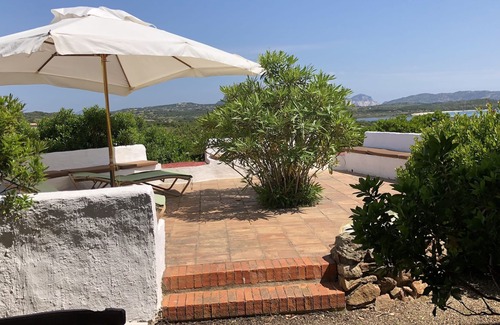San Teodoro Villa | Sea view villa with swimming pool 400 meters from Lu Impostu beach