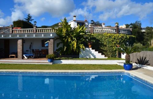 Sant Cebria de Vallalta Villa | Oceanfront Retreat: Pet Friendly with Scenic Pool & Nature