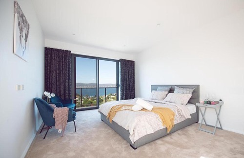 Sandy Bay House | Sea views guest house