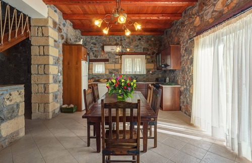 Livadia Villa | Sea Views Villa Lefkothea: Family-Friendly with Private Pool