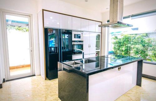 Sam Son Apartment | Relax at Sea Villa FLC Sầm Sơn with Oceanfront Amenities