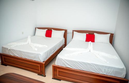 Nilaveli Hotel | Relax at Sea Way Hotel with Oceanfront Views & Breakfast