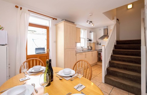 Pittenweem House | Sea Whisper: A Cozy Retreat in a Picturesque Village