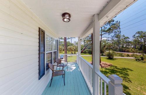Port St. Joe House | Experience Sea-Ya on Joe's Pass: Family & Pet Friendly Stay