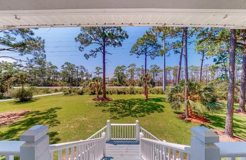 Port St. Joe House | Experience Sea-Ya on Joe's Pass: Family & Pet Friendly Stay