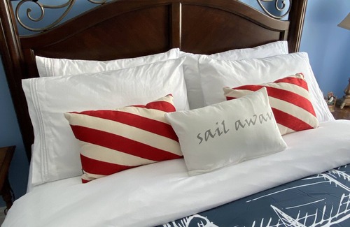 Pictou Bed & Breakfast | Ideal Seabank House Bed and Breakfast: 10/10 Guest Rated