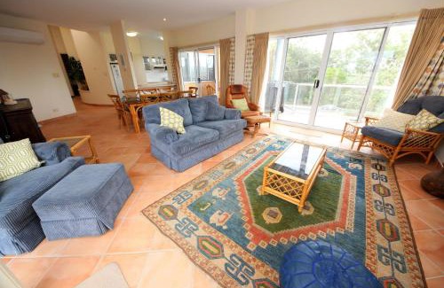 South West Rocks Apartment | Seabreeze 3: Oceanfront Retreat with Spa & Hot Tub