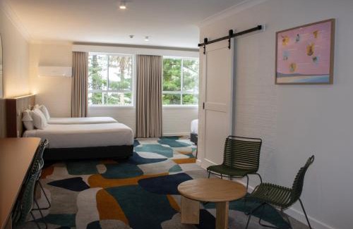 South West Rocks Hotel | Oceanfront Getaway at Seabreeze Beach Hotel