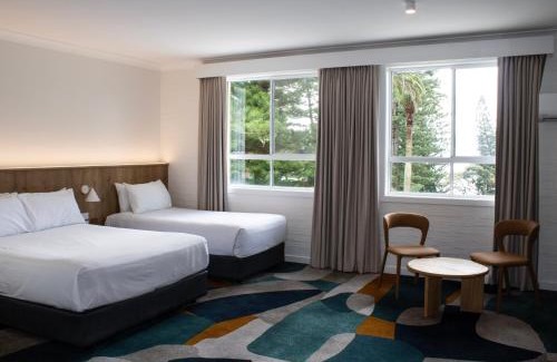 South West Rocks Hotel | Oceanfront Getaway at Seabreeze Beach Hotel