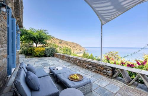 Steniai Villa | Guest Rated: Seabreeze House by the Sea - Beachside Retreat