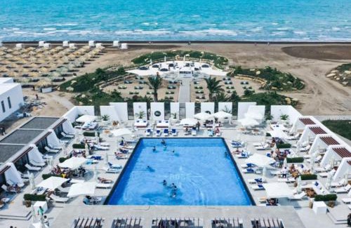 Nardaran Apartment | Seabreeze Lighthouse: Pet-Friendly Retreat in Baku