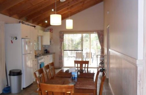 Ventnor House | Oceanfront Retreat at 13 Anchorage Road, Steps from Beach