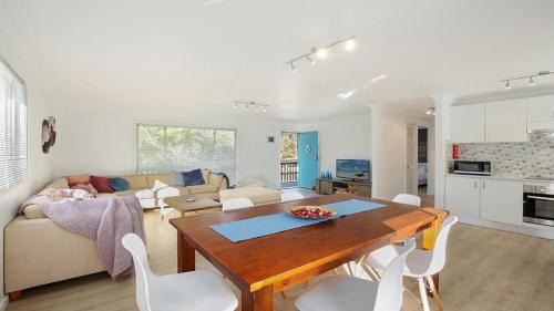 Point Clare House | Seabreeze Retreat: Oceanfront Getaway with Pet-Friendly Perks