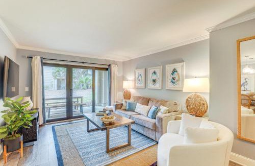 Seabrook Island Apartment | Oceanfront Seabrook Island Condo: Steps to the Beach!