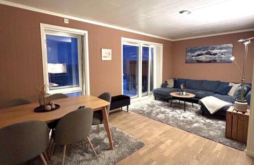 Vestvagøy House | Seacabin in Lilleeidet Marina